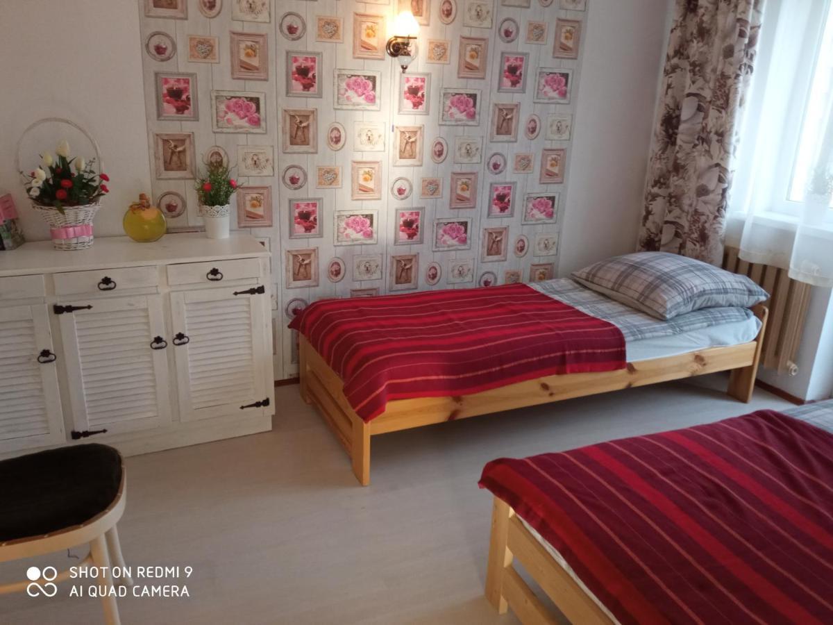 Domek I Apartamenty Stokrotka Krynica Exterior foto