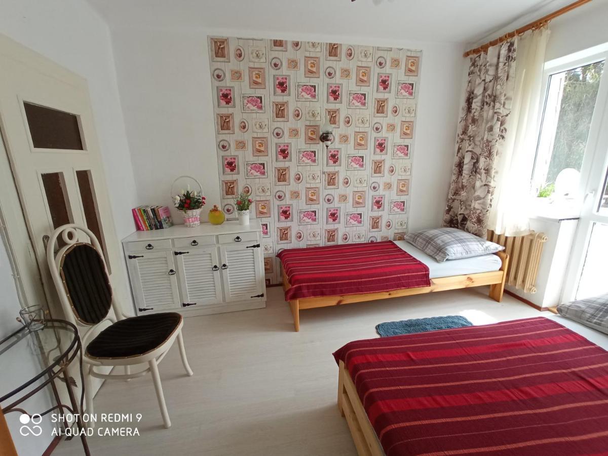 Domek I Apartamenty Stokrotka Krynica Exterior foto