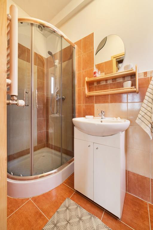 Domek I Apartamenty Stokrotka Krynica Exterior foto