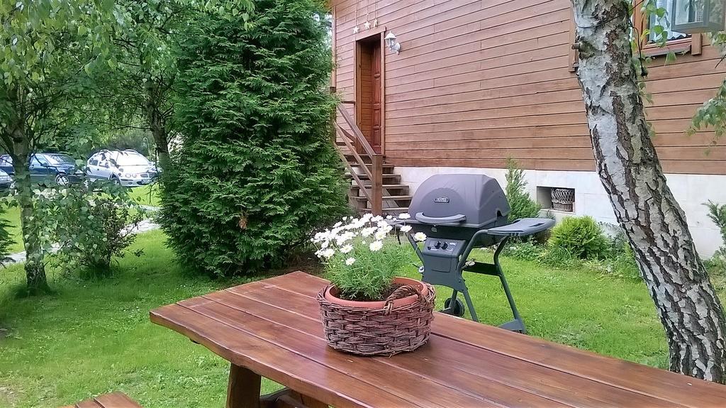 Domek I Apartamenty Stokrotka Krynica Exterior foto