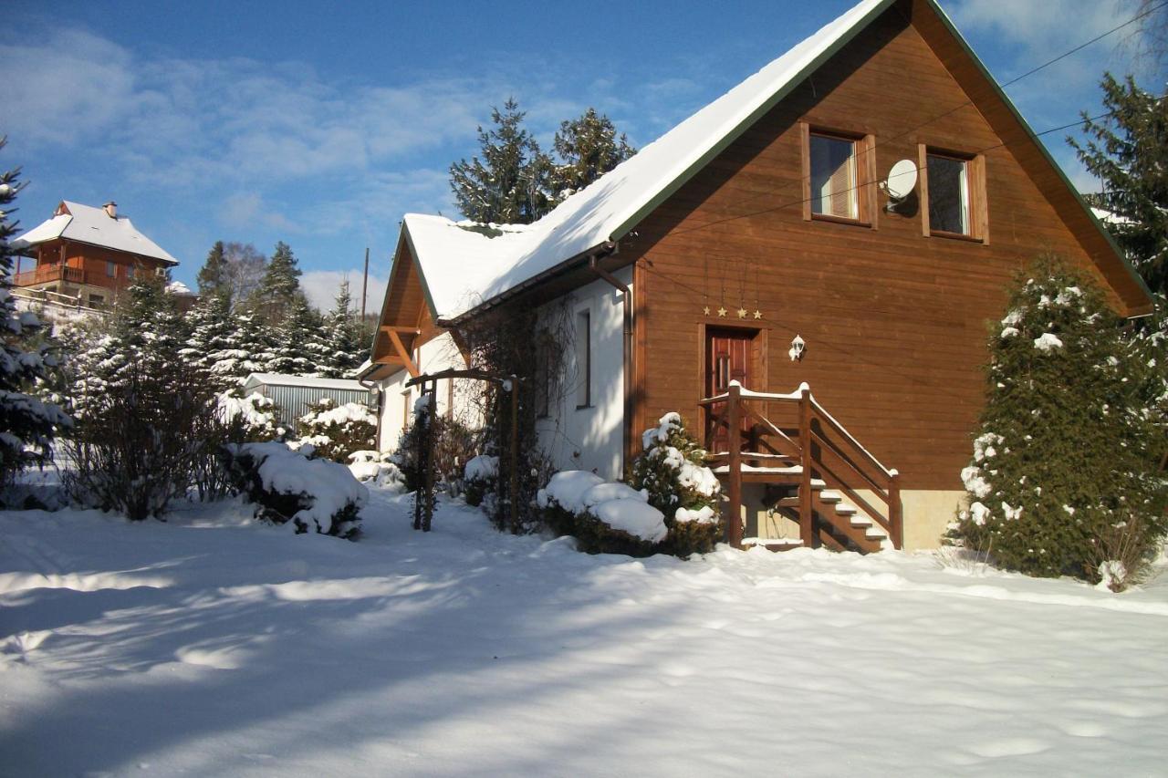Domek I Apartamenty Stokrotka Krynica Exterior foto